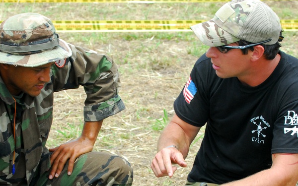 Fuerzas Comando 2012 sniper FBI 'T' shoot