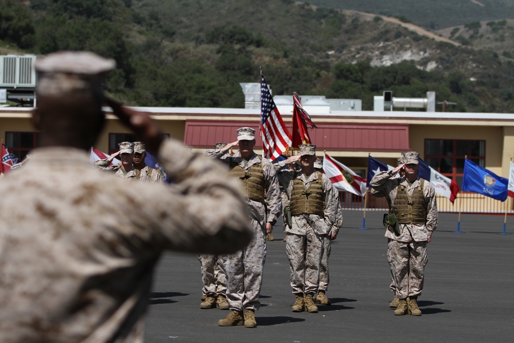 1st Marines welcomes home new leader