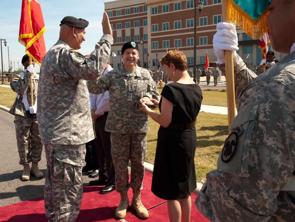 Lt. Gen. Talley takes command of Army Reserve