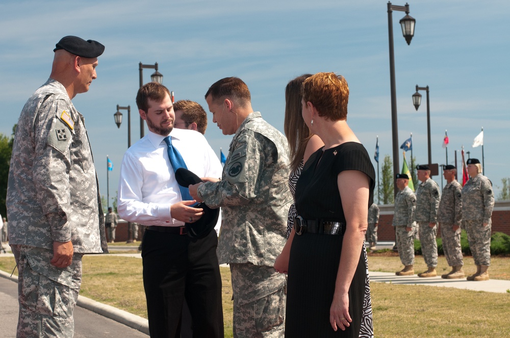 Lt. Gen. Talley takes command of Army Reserve