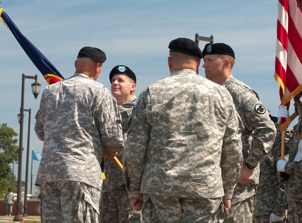 Lt. Gen. Talley takes command of Army Reserve