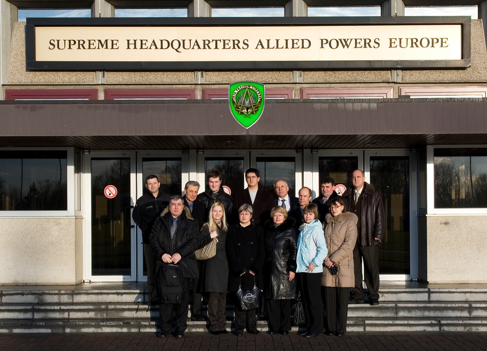 Group photo - Ukrainian NATO competition winners