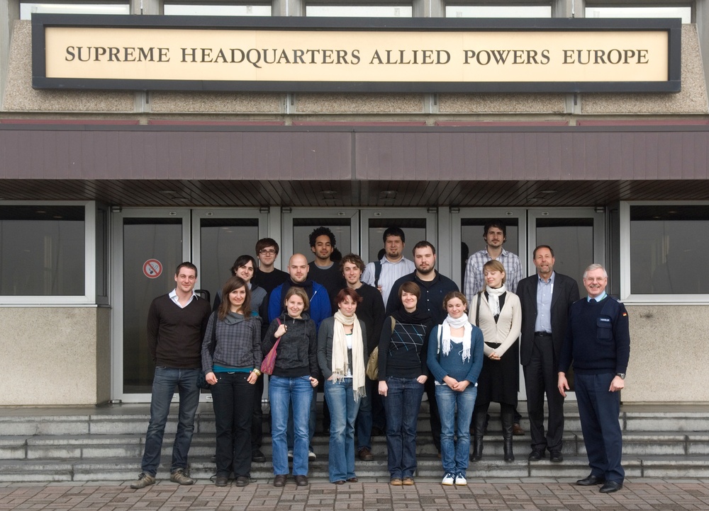 Group photo - Journalist school Munich and journalist trainees SWR