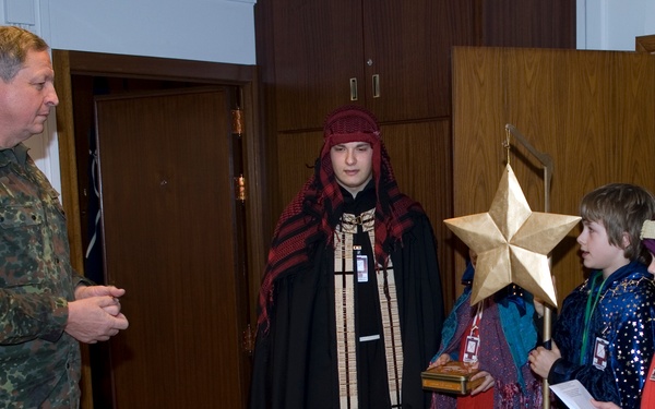 Three wise men visit chief of staff