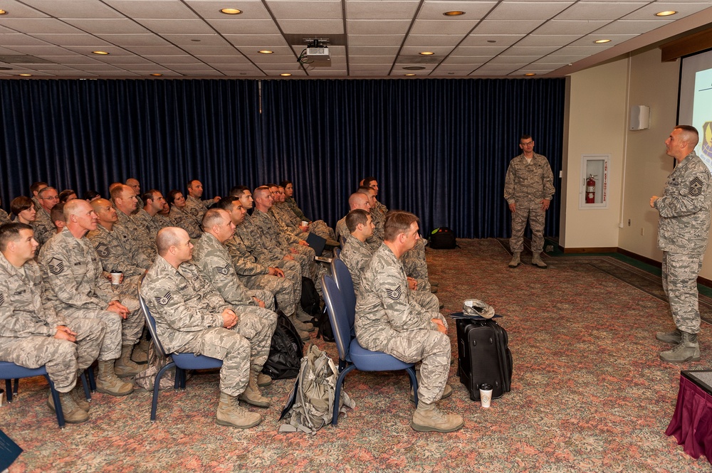 The 419th LRS visits 65th LRS for training