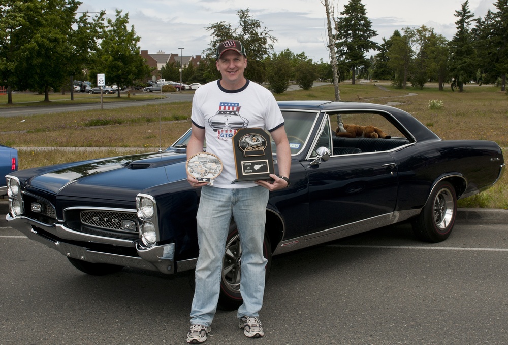Soldiers and airmen bring the bling at 2nd annual car, bike show