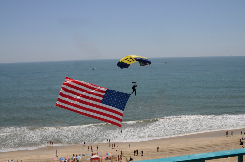 Leap Frogs parachute team perform at Ocean City Air Show