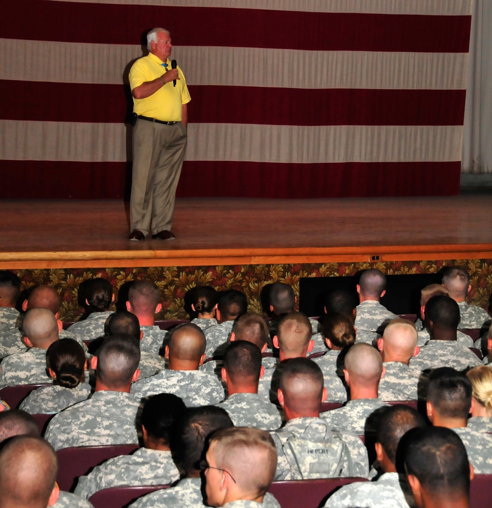 Medal of Honor recipient speaks to Fort Bliss soldiers