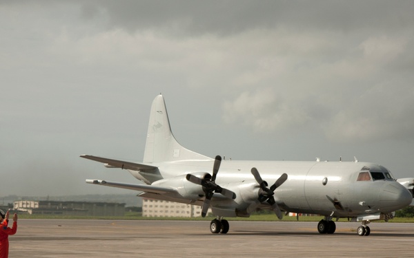 Nichi Gou Trident 2012