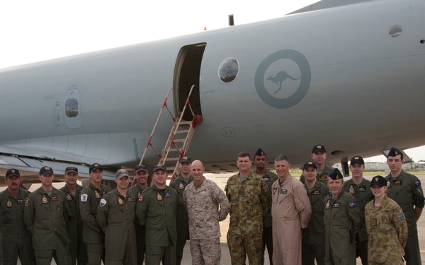 Nichi Gou Trident 2012