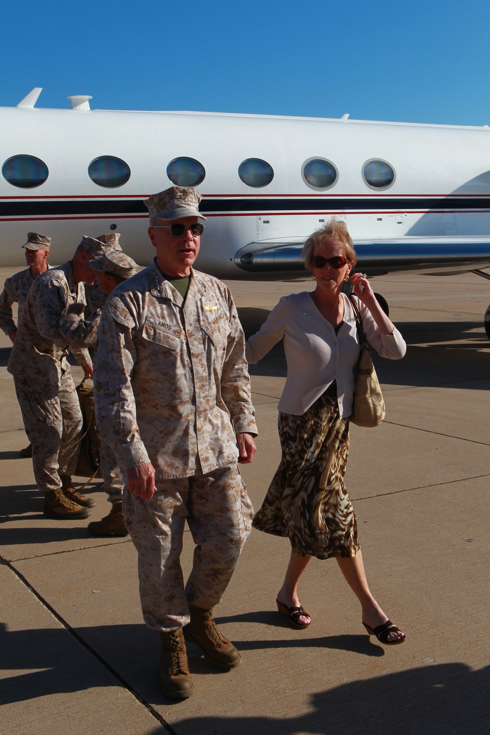 Commandant of the Marine Corps visit to MCAS Miramar