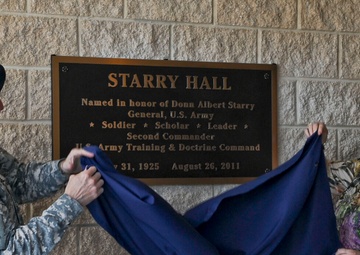 TRADOC honors legendary commanding general in building dedication
