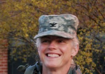 AR-MEDCOM  welcomes new deputy commander