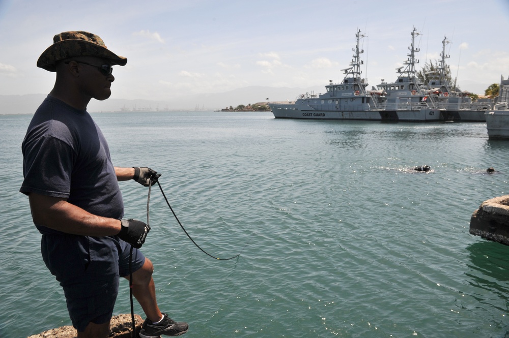 Navy Diver-Southern Partnership Station 2012 Navy Diver-Southern Partnership Station 2012
