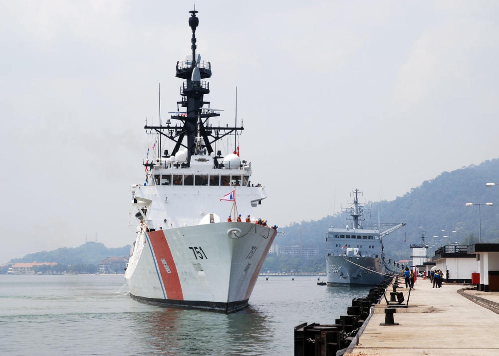 USCGC Waesche (WMSL 751)