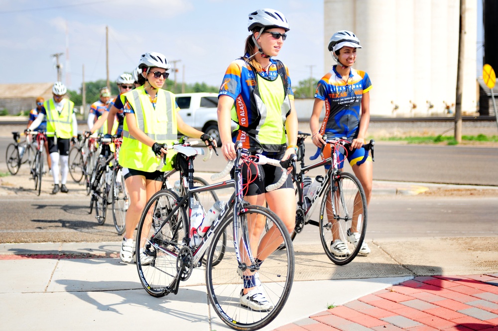 Texas 4000: riders with cause