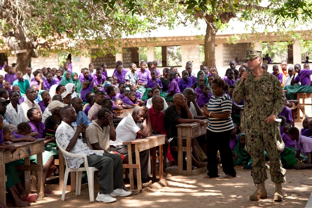 US Navy personnel help Kenyans invest in the future