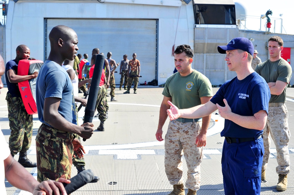 NCIS Port Security Exchange with Mozambicans held on HSV 2