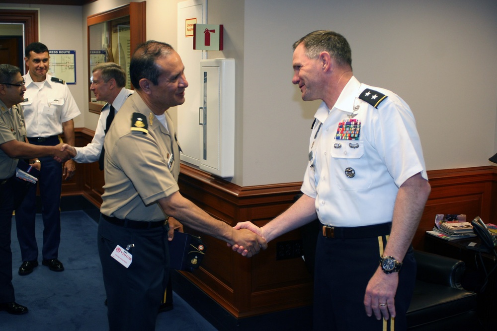 Senior Army North, Mexican leaders visit US capital to exchange insights, ideas