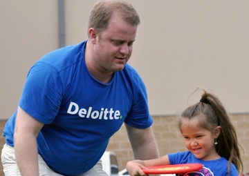 Volunteers make an impact on Fort Sam Houston