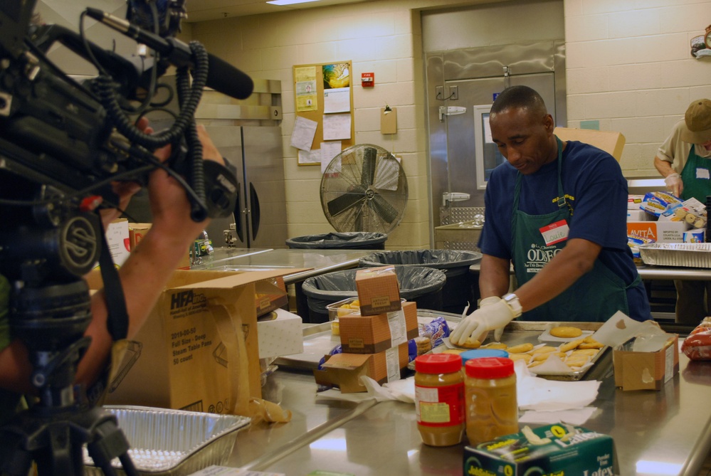 USS Constitution sailors volunteer at Baltimore feeding center charity