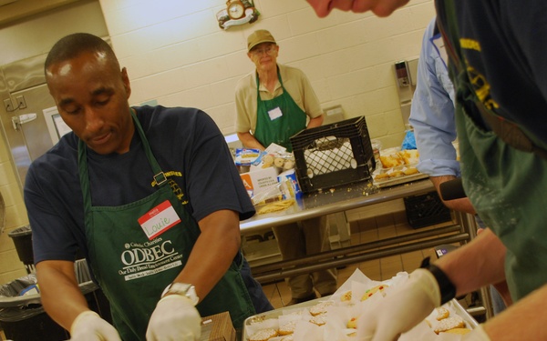 USS Constitution sailors volunteer at Baltimore feeding center charity