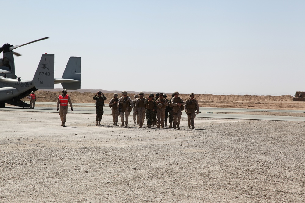 Maj. Gen. Berger visits Camp Delaram II