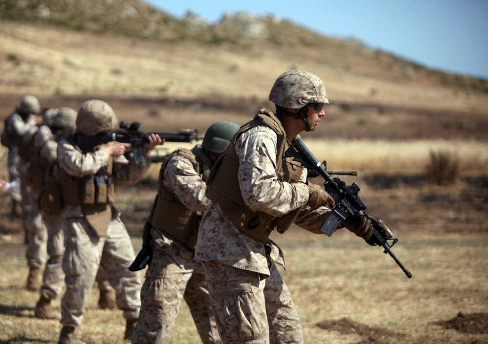Special-Purpose Marine Air-Ground Task Force Marines participate in crisis response training