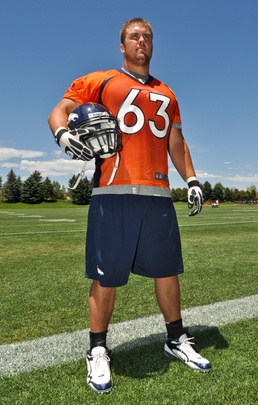 Air Force lieutenant finishes Broncos mini-camp, continues to follow dream