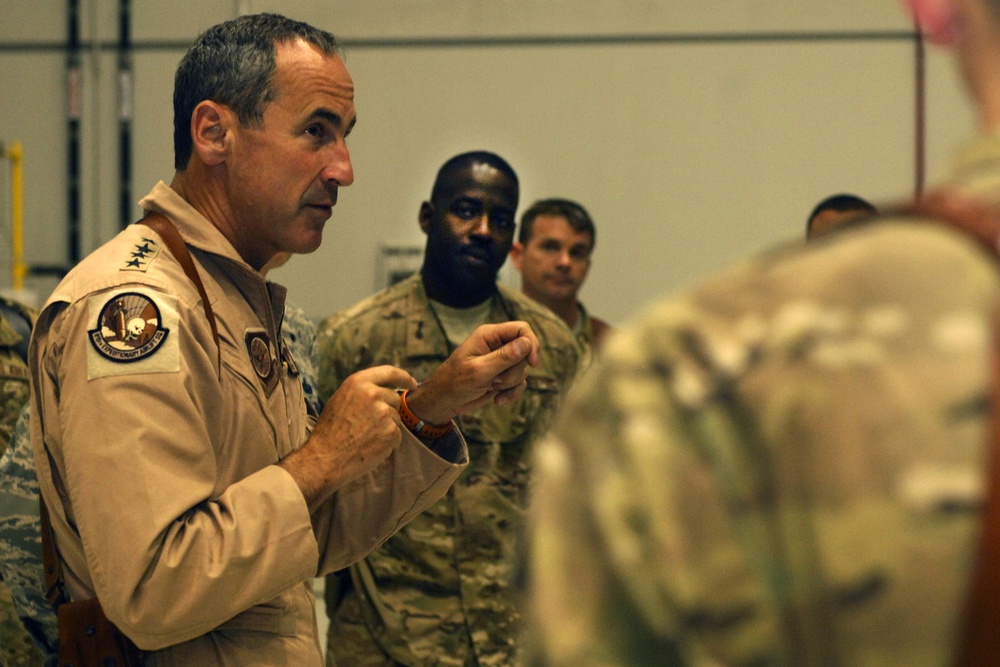 Gen. Raymond Johns Jr. visits Bagram