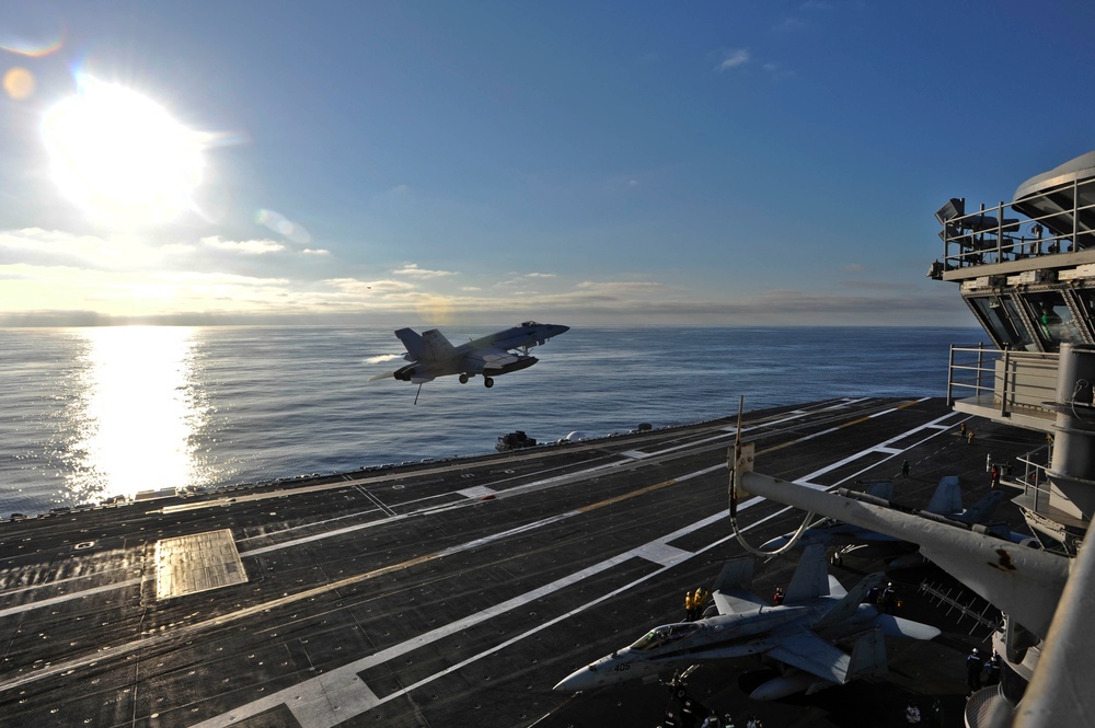 USS Nimitz flight deck action