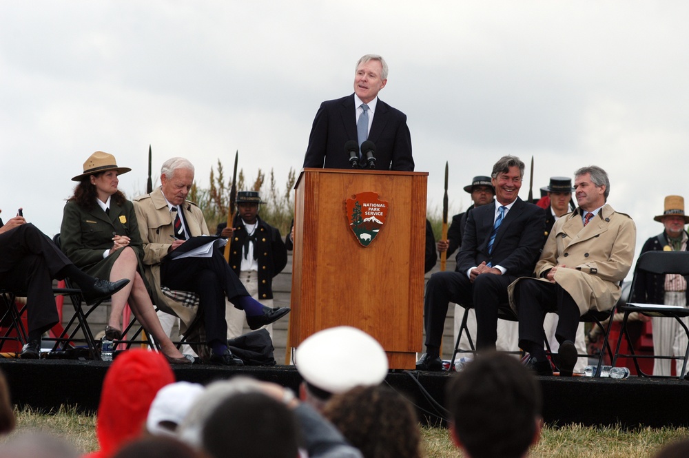 Mabus delivers remarks at War of 1812 ceremony