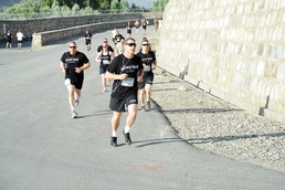 FOB Wright shows ‘Never Quit’ spirit during 5K run