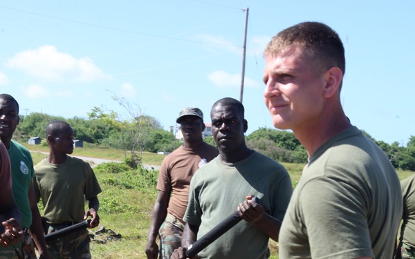 Reserve Marine instructs Caribbean veterans in Barbados