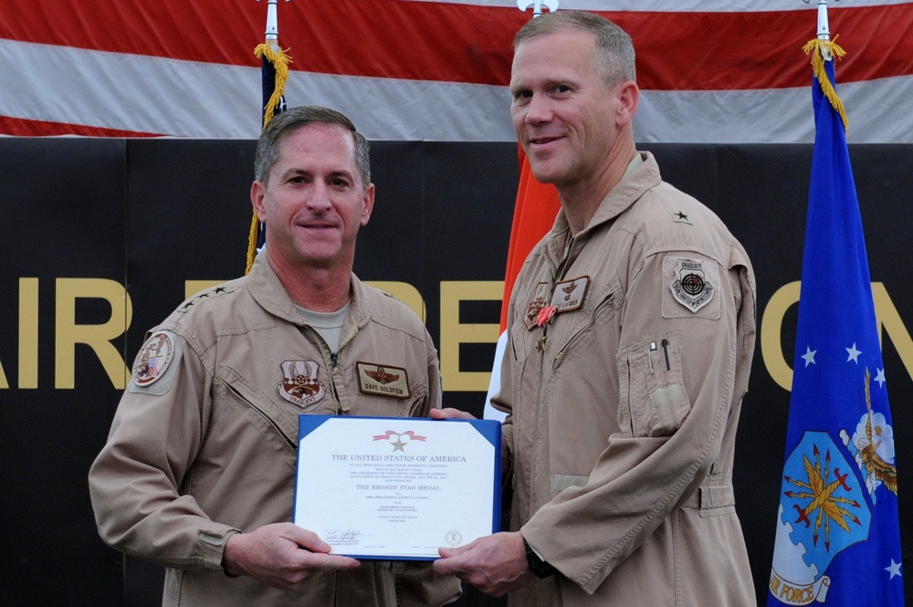 Command of 380th AEW changes hands