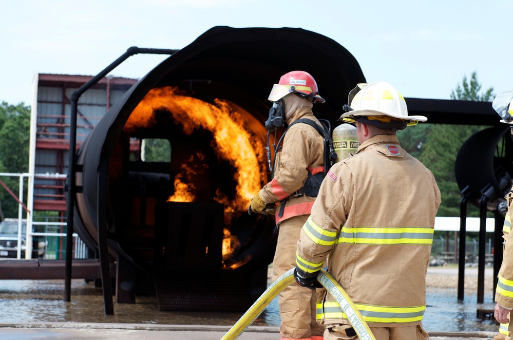 Soldiers react to simulated airfield fire
