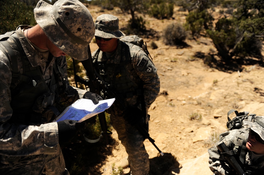 Utah Army National Guard 2nd Battalion, 211th General Support Aviation annual field training exercise