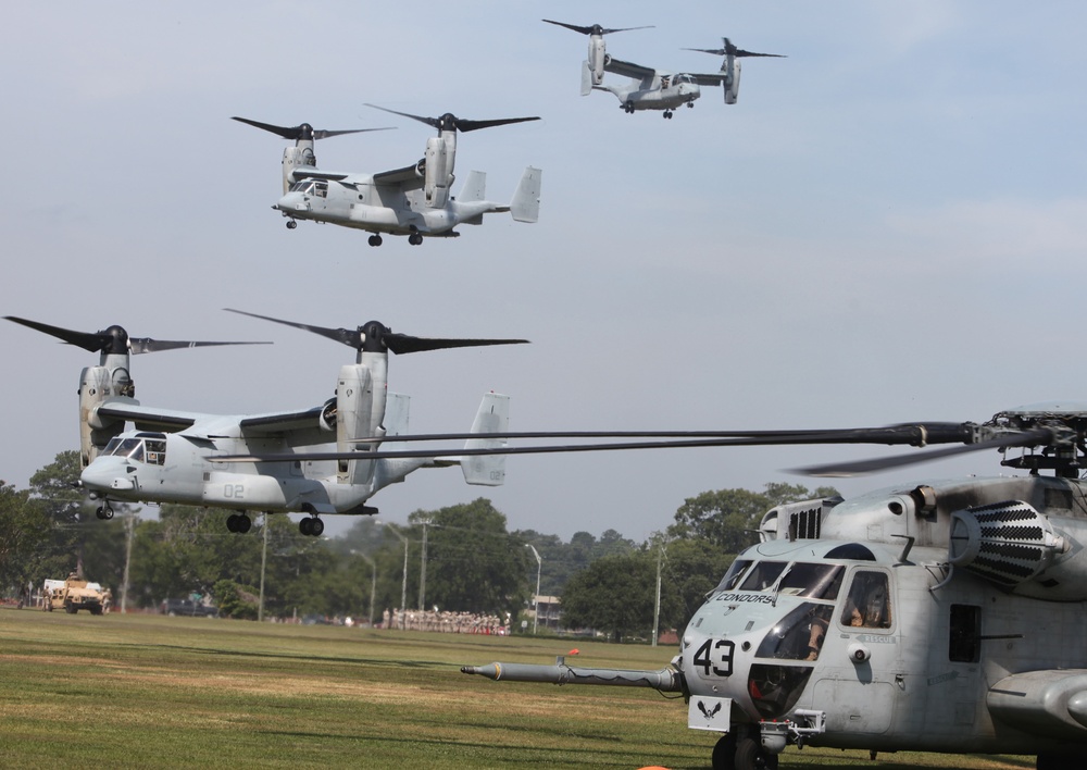 Camp Lejeune Marines utilize air support during Exercise Mailed Fist