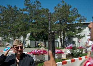 Supreme Allied Commander Europe visits KFOR Headquarters