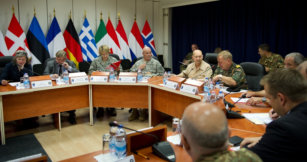 Supreme Allied Commander Europe visits KFOR Headquarters