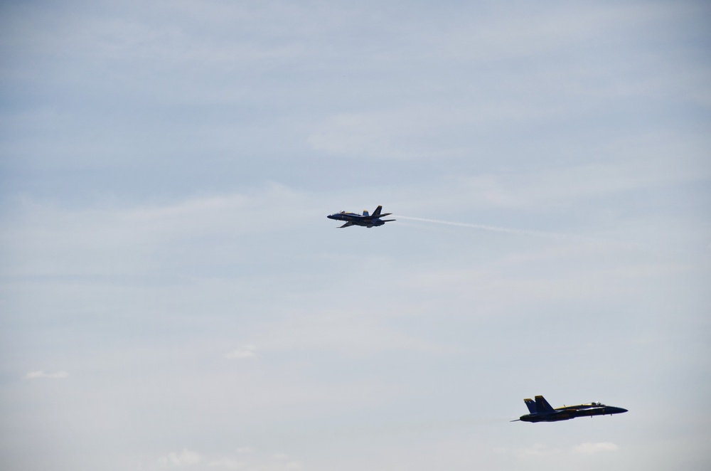 US Navy Blue Angels enter Baltimore Harbor