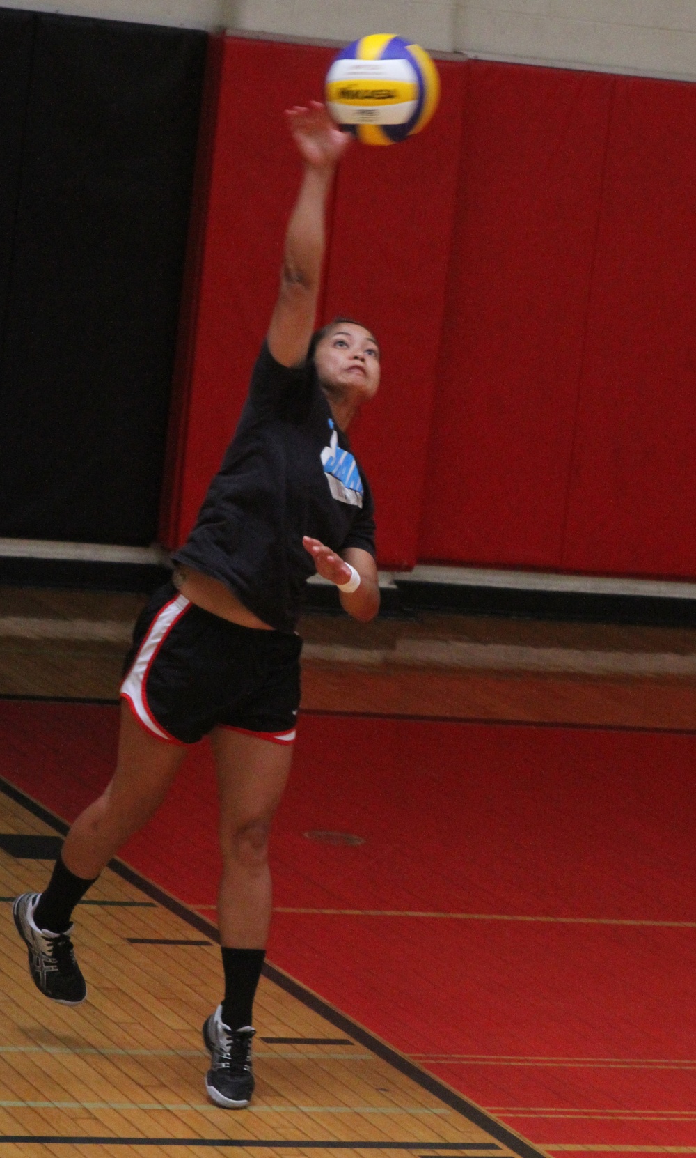 Ready to ace the competition: All Marine Volleyball team trains at Miramar