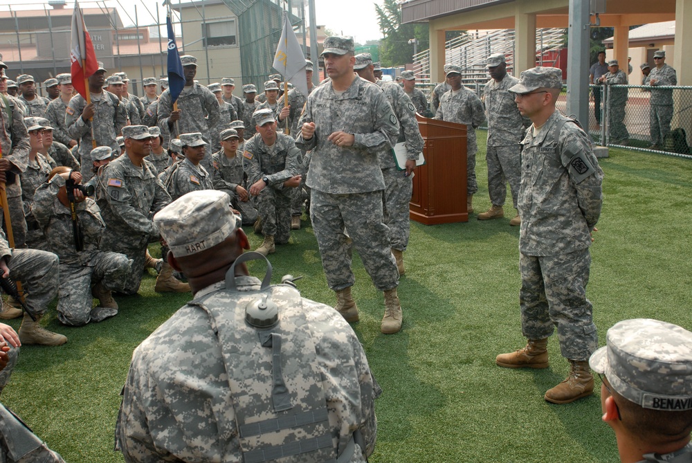 Champion hero receives Soldier's Medal