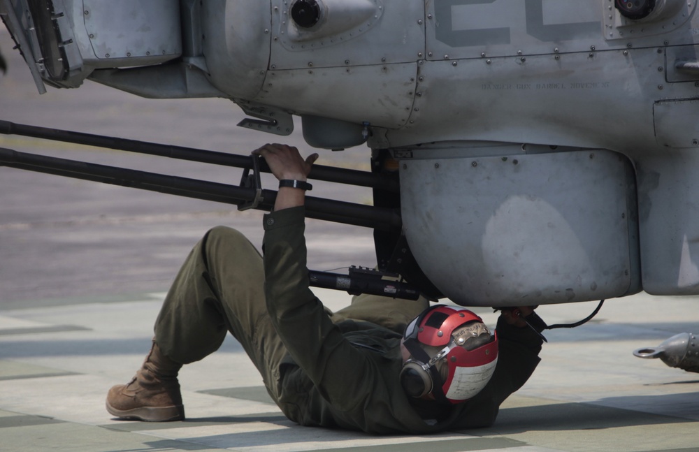 Mailed Fist: Marines conduct arming and refueling exercise
