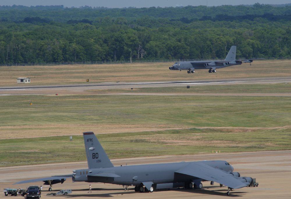 Barksdale participates in exercise