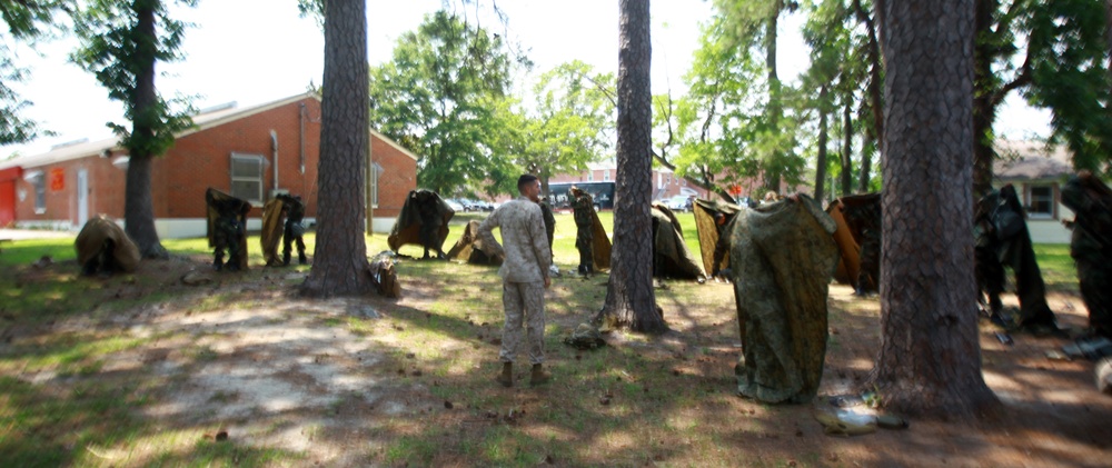 Decontamination course teaches Marines how to combat chemical outbreaks
