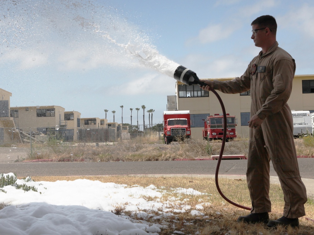 Marines, firefighters train together to prepare for joint responses