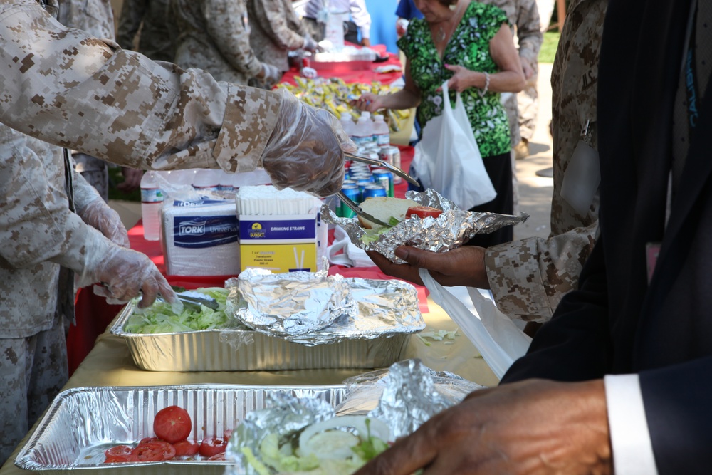 Marine Barracks Henderson Hall hosts picnic