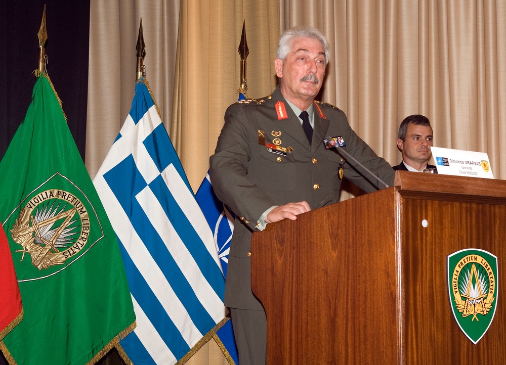 Greek Chief of Defense visits SHAPE