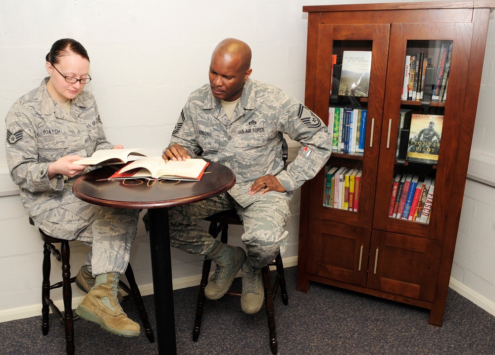 352nd SOG opens Heritage Library to share, discuss Air Commando history